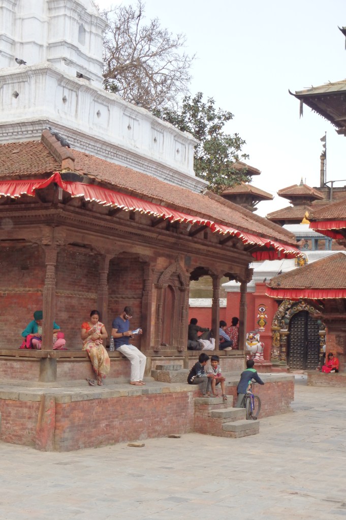 La vie au pied des temples